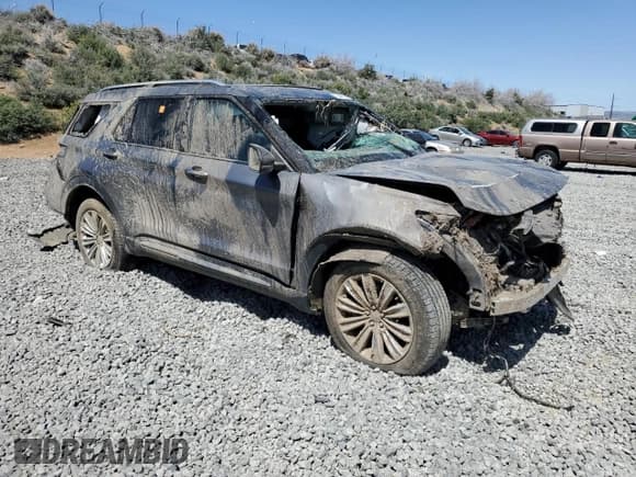 ✅ 2021 Ford Explorer Limited • VIN: 1FM5K8FWXMNA11196 • Lot: 53548185. Wystawiony na Copart z przebiegiem Nie podano. Bezpłatny archiwum sprzedaży aukcyjnych z USA i szczegółowy raport historii pojazdu na DreamBid. Zdjęcie 4.