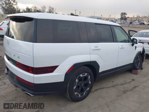 2025 Hyundai Santa Fe SE с VIN 5NMP14GL3SH079489, выставлен на аукционе IAAI как лот 41778430 с пробегом 3 869 миль миль и . История ставок и продаж доступна на DreamBid. Изображение 4.