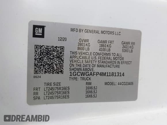 ✅ 2021 Chevrolet Express Cargo • VIN: 1GCWGAFP4M1181314 • Lot: 43277199. Listed on IAAI with 46,867 mi. Free auction sales archive from the USA and detailed vehicle history report at DreamBid. Image 9.