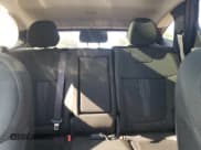 ✅ 2022 Hyundai Tucson SEL Convenience • VIN: KM8JFCA12NU017079 • Lot: 68020304. Wystawiony na Copart z przebiegiem 80 878 mil. Bezpłatny archiwum sprzedaży aukcyjnych z USA i szczegółowy raport historii pojazdu na DreamBid. Zdjęcie 10.