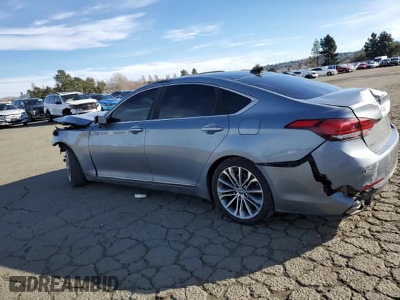 ✅ 2016 Hyundai Genesis 3.8L • VIN: KMHGN4JE8GU139065 • Lot: 87484474. Wystawiony na Copart z przebiegiem 102 214 mil. Bezpłatny archiwum sprzedaży aukcyjnych z USA i szczegółowy raport historii pojazdu na DreamBid. Zdjęcie 2.