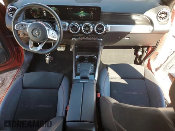 ✅ 2022 Mercedes-Benz GLB 250 • VIN: W1N4M4HB5NW237082 • Лот: 86806275. Опубликован ранее на Copart с пробегом 32 178 миль. Бесплатный доступ к архиву аукционных продаж из США и подробный отчёт об истории автомобиля на DreamBid. Изображение 8.