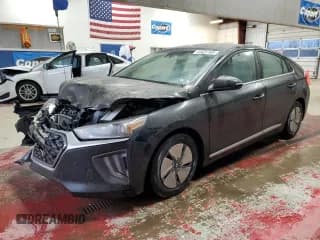 ✅ 2022 Hyundai Ioniq SE • VIN: KMHC75LC3NU275238 • Lot: 44424765. Wystawiony na Copart z przebiegiem 69 488 mil. Bezpłatny archiwum sprzedaży aukcyjnych z USA i szczegółowy raport historii pojazdu na DreamBid. Zdjęcie 1.