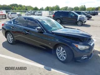 ✅ 2015 Infiniti Q50 Premium • VIN: JN1BV7AP7FM336277 • Lot: 43139320. Wystawiony na IAAI z przebiegiem 59 733 mil. Bezpłatny archiwum sprzedaży aukcyjnych z USA i szczegółowy raport historii pojazdu na DreamBid. Zdjęcie 1.