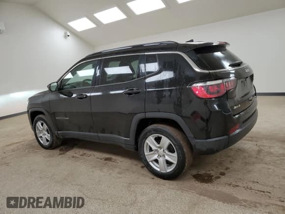 ✅ 2022 Jeep Compass Latitude • VIN: 3C4NJDBB6NT230709 • Lot: 91678025. Listed on Copart with 53,964 mi. Free auction sales archive from the USA and detailed vehicle history report at DreamBid. Image 2.