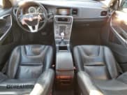 ✅ 2013 Volvo S60 T5 • VIN: YV1612FH3D2233438 • Lot: 91396345. Wystawiony na Copart z przebiegiem 69 247 mil. Bezpłatny archiwum sprzedaży aukcyjnych z USA i szczegółowy raport historii pojazdu na DreamBid. Zdjęcie 8.