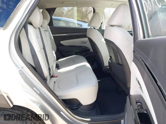 ✅ 2023 Hyundai Tucson Limited • VIN: KM8JECA13PU122896 • Lot: 43575980. Listed on IAAI with 7,768 mi miles. Access the free auction sales archive from the USA and view a detailed vehicle history report at DreamBid. Image 8.