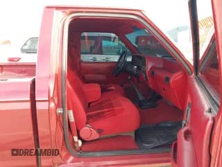 ✅ 1992 Ford Ranger • VIN: 1FTCR10A6NUA74279 • Лот: 43676364. Опубликован ранее на IAAI с пробегом 9 078 миль. Бесплатный доступ к архиву аукционных продаж из США и подробный отчёт об истории автомобиля на DreamBid. Изображение 5.