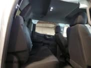 ✅ 2024 Chevrolet Silverado 1500 Work Truck • VIN: 1GCUDAED7RZ256443 • Lot: 82582845. Wystawiony na Copart z przebiegiem 12 739 mil. Bezpłatny archiwum sprzedaży aukcyjnych z USA i szczegółowy raport historii pojazdu na DreamBid. Zdjęcie 10.