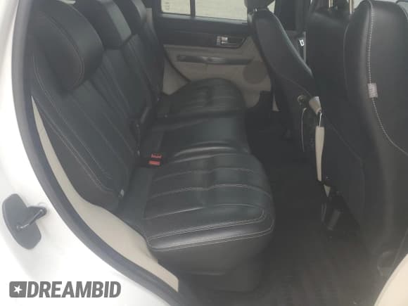 ✅ 2013 Land Rover Range Rover Sport SC • VIN: SALSH2E45DA809026 • Lot: 92743205. Listed on Copart with 97,482 mi. Free auction sales archive from the USA and detailed vehicle history report at DreamBid. Image 10.