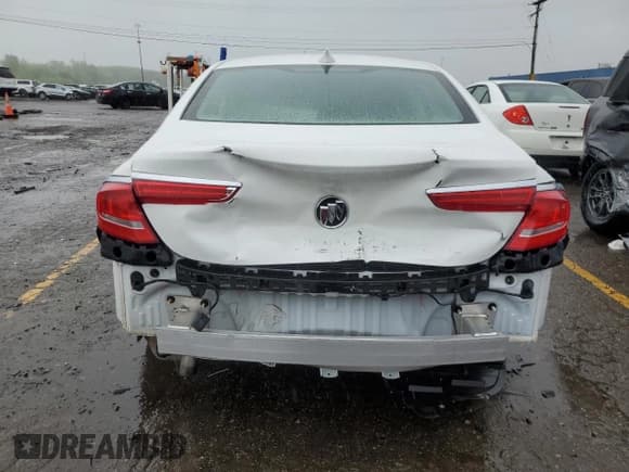 ✅ 2018 Buick LaCrosse Premium • VIN: 1G4ZR5SZXJU135157 • Lot: 56537085. Listed on Copart with 54,652 mi. Free auction sales archive from the USA and detailed vehicle history report at DreamBid. Image 6.