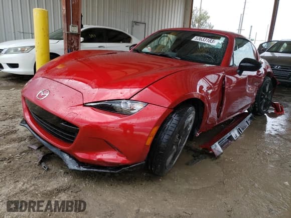 ✅ 2017 Mazda MX-5 Miata Club • VIN: JM1NDAL77H0107101 • Lot: 56511453. Wystawiony na Copart z przebiegiem 11 696 mil. Bezpłatny archiwum sprzedaży aukcyjnych z USA i szczegółowy raport historii pojazdu na DreamBid. Zdjęcie 1.