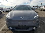 ✅ 2023 Hyundai Kona SE • VIN: KM8K23AG3PU183747 • Лот: 37940834. Опубликован ранее на Copart с пробегом 13 294 миль. Бесплатный доступ к архиву аукционных продаж из США и подробный отчёт об истории автомобиля на DreamBid. Изображение 5.