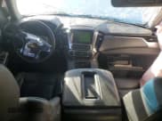 ✅ 2020 Chevrolet Suburban LT • VIN: 1GNSKHKC7LR136609 • Лот: 81970365. Опубликован ранее на Copart с пробегом Не указан. Бесплатный доступ к архиву аукционных продаж из США и подробный отчёт об истории автомобиля на DreamBid. Изображение 8.