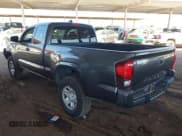 ✅ 2021 Toyota Tacoma SR • VIN: 3TYRX5GN8MT006430 • Lot: 43588076. Wystawiony na IAAI z przebiegiem 80 995 mil. Bezpłatny archiwum sprzedaży aukcyjnych z USA i szczegółowy raport historii pojazdu na DreamBid. Zdjęcie 3.