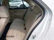 ✅ 2010 Volkswagen Jetta Limited Edition • VIN: 3VWAZ7AJ7AM164352 • Lot: 42897271. Listed on IAAI with 100,814 mi. Free auction sales archive from the USA and detailed vehicle history report at DreamBid. Image 8.