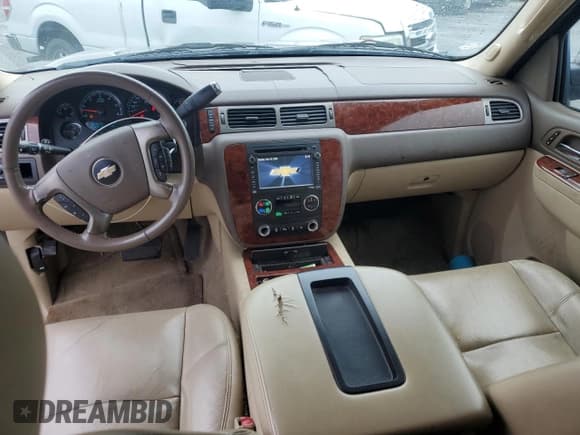 ✅ 2012 Chevrolet Tahoe LTZ • VIN: 1GNSCCE0XCR110507 • Lot: 54269535. Listed on Copart with 193,499 mi. Free auction sales archive from the USA and detailed vehicle history report at DreamBid. Image 8.