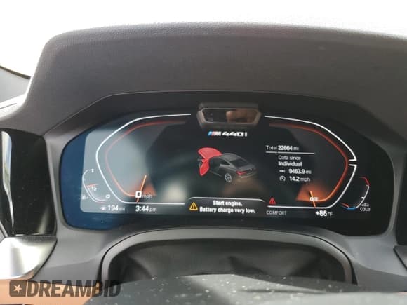 ✅ 2022 BMW 4 Series M440i • VIN: WBA83AP0XNCH61873 • Lot: 74742444. Listed on Copart with 22,664 mi. Free auction sales archive from the USA and detailed vehicle history report at DreamBid. Image 9.