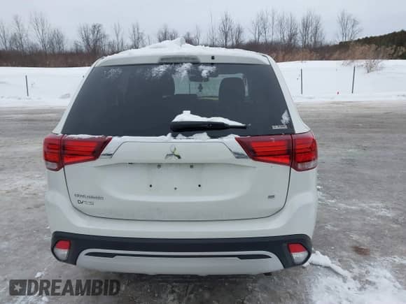 2020 Mitsubishi Outlander ES with VIN JA4AZ3A33LZ011380, listed as a IAAI auction lot 41567914 with 72,663 mi miles and . Bid and sale history available at DreamBid. Image 17.