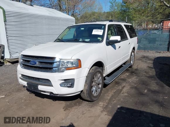 ✅ 2015 Ford Expedition Max Limited • VIN: 1FMJK2AT6FEF09911 • Lot: 42009348. Listed on IAAI with 144,172 mi. Free auction sales archive from the USA and detailed vehicle history report at DreamBid. Image 17.