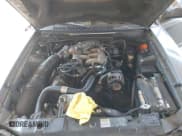 ✅ 2002 Ford Mustang Standard • VIN: 1FAFP40402F186628 • Lot: 43301489. Wystawiony na IAAI z przebiegiem 1 313 913 mil. Bezpłatny archiwum sprzedaży aukcyjnych z USA i szczegółowy raport historii pojazdu na DreamBid. Zdjęcie 10.