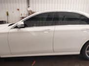 ✅ 2017 Mercedes-Benz E 300 Luxury • VIN: WDDZF4KB6HA016663 • Лот: 42884290. Опубликован ранее на IAAI с пробегом 137 592 миль. Бесплатный доступ к архиву аукционных продаж из США и подробный отчёт об истории автомобиля на DreamBid. Изображение 14.