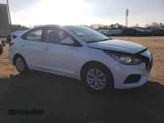2019 Hyundai Accent SE z VIN 3KPC24A35KE065072, wystawiony jako Copart lot #42740744 z przebiegiem 67 285 mil mil oraz . Historia ofert i sprzedaży dostępna na DreamBid. Obrazek 4.