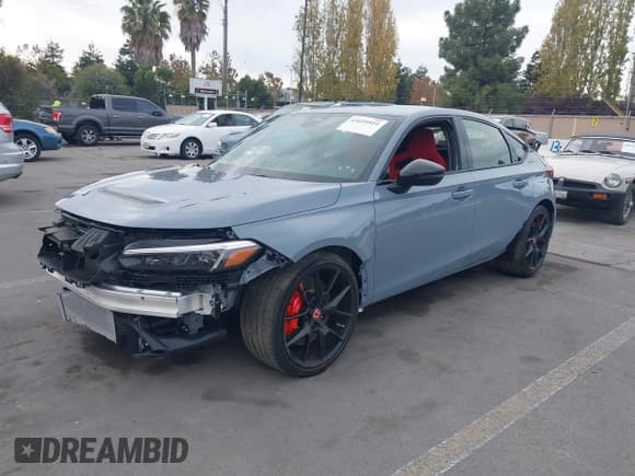 ✅ 2025 Honda Civic Type R • VIN: JHMFL5G49SX002359 • Lot: 43659951. Wystawiony na IAAI z przebiegiem 6 565 mil. Bezpłatny archiwum sprzedaży aukcyjnych z USA i szczegółowy raport historii pojazdu na DreamBid. Zdjęcie 21.