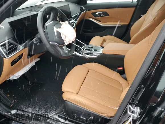 ✅ 2024 BMW 3 Series 330e xDrive • VIN: 3MW39FS05R8E67076 • Lot: 86309024. Listed on Copart with Not provided. Free auction sales archive from the USA and detailed vehicle history report at DreamBid. Image 7.