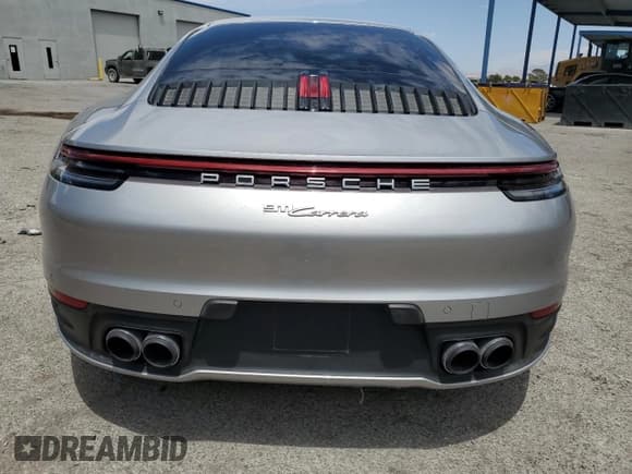 ✅ 2024 Porsche 911 Carrera • VIN: WP0AA2A90RS210058 • Лот: 59741365. Опубликован ранее на Copart с пробегом 4 236 миль. Бесплатный доступ к архиву аукционных продаж из США и подробный отчёт об истории автомобиля на DreamBid. Изображение 6.