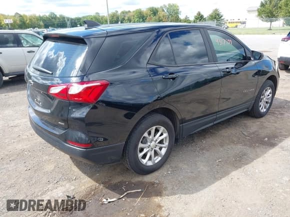 ✅ 2020 Chevrolet Equinox LS • VIN: 2GNAXSEV6L6115270 • Lot: 43171299. Listed on IAAI with 84,268 mi. Free auction sales archive from the USA and detailed vehicle history report at DreamBid. Image 4.