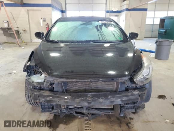 ✅ 2013 Hyundai Elantra GLS • VIN: 5NPDH4AE9DH170894 • Lot: 82520145. Listed on Copart with 181,837 mi. Free auction sales archive from the USA and detailed vehicle history report at DreamBid. Image 5.