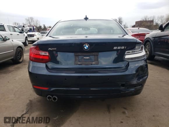 ✅ 2015 BMW 2 Series 228i xDrive • VIN: WBA1G9C57FVX96850 • Lot: 52642945. Wystawiony na Copart z przebiegiem 103 248 mil. Bezpłatny archiwum sprzedaży aukcyjnych z USA i szczegółowy raport historii pojazdu na DreamBid. Zdjęcie 6.