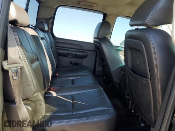 ✅ 2012 Chevrolet Silverado 2500HD LT • VIN: 1GC1KXC82CF214367 • Lot: 87129994. Wystawiony na Copart z przebiegiem 184 857 mil. Bezpłatny archiwum sprzedaży aukcyjnych z USA i szczegółowy raport historii pojazdu na DreamBid. Zdjęcie 10.