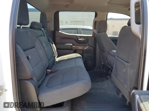 ✅ 2020 Chevrolet Silverado 1500 RST • VIN: 3GCPWDET4LG417516 • Lot: 65109784. Wystawiony na Copart z przebiegiem 73 299 mil. Bezpłatny archiwum sprzedaży aukcyjnych z USA i szczegółowy raport historii pojazdu na DreamBid. Zdjęcie 10.