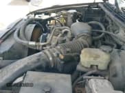 ✅ 2002 Chevrolet S-10 LS • VIN: 1GCDT13WX2K196938 • Лот: 41652867. Опубликован ранее на IAAI с пробегом 182 635 миль. Бесплатный доступ к архиву аукционных продаж из США и подробный отчёт об истории автомобиля на DreamBid. Изображение 12.