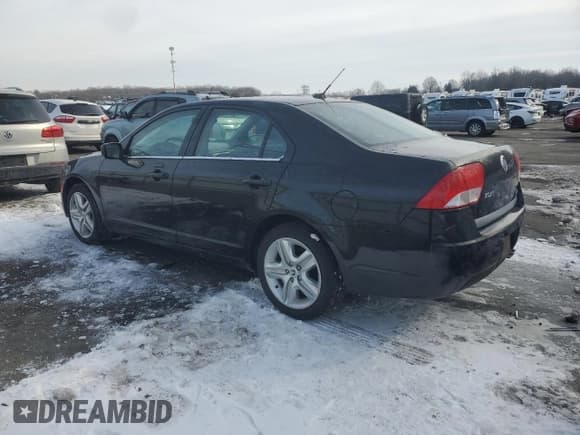 ✅ 2011 Mercury Milan • VIN: 3MEHM0HA3BR603417 • Лот: 42057775. Опубликован ранее на Copart с пробегом 64 560 миль. Бесплатный доступ к архиву аукционных продаж из США и подробный отчёт об истории автомобиля на DreamBid. Изображение 2.