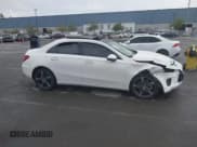 ✅ 2022 Mercedes-Benz A 220 • VIN: W1K3G4EB7NJ328176 • Lot: 41891527. Wystawiony na IAAI z przebiegiem 24 603 mil. Bezpłatny archiwum sprzedaży aukcyjnych z USA i szczegółowy raport historii pojazdu na DreamBid. Zdjęcie 12.