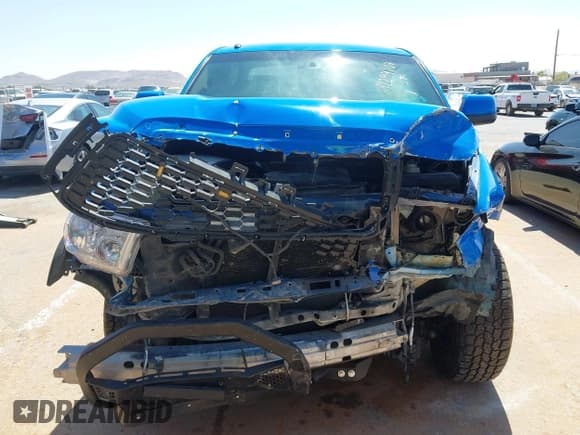 ✅ 2011 Toyota Tundra Limited • VIN: 5TFHW5F16BX170503 • Lot: 42294107. Wystawiony na IAAI z przebiegiem 179 366 mil. Bezpłatny archiwum sprzedaży aukcyjnych z USA i szczegółowy raport historii pojazdu na DreamBid. Zdjęcie 13.