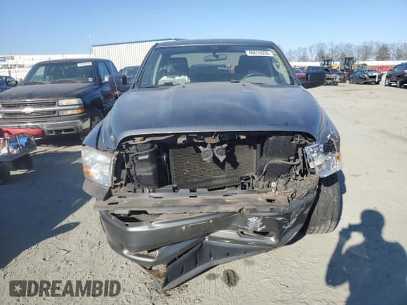 ✅ 2009 Dodge 1500 ST • VIN: 1D3HB18P19S754442 • Lot: 46616935. Wystawiony na Copart z przebiegiem 189 749 mil. Bezpłatny archiwum sprzedaży aukcyjnych z USA i szczegółowy raport historii pojazdu na DreamBid. Zdjęcie 5.