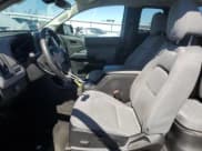 ✅ 2018 Chevrolet Colorado 2WD Work Truck • VIN: 1GCHSBEN6J1168265 • Lot: 50503095. Wystawiony na Copart z przebiegiem 90 175 mil. Bezpłatny archiwum sprzedaży aukcyjnych z USA i szczegółowy raport historii pojazdu na DreamBid. Zdjęcie 7.