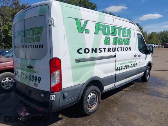 ✅ 2016 Ford Transit Cargo • VIN: 1FTYR2CMXGKB09793 • Lot: 43343232. Wystawiony na IAAI z przebiegiem Nie podano. Bezpłatny archiwum sprzedaży aukcyjnych z USA i szczegółowy raport historii pojazdu na DreamBid. Zdjęcie 4.