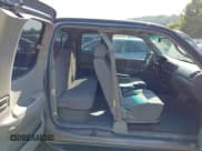 ✅ 2000 Toyota Tundra SR5 • VIN: 5TBBT4415YS083517 • Lot: 43231467. Listed on IAAI with 238,728 mi. Free auction sales archive from the USA and detailed vehicle history report at DreamBid. Image 8.