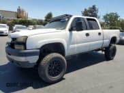 ✅ 2003 Chevrolet Silverado 2500HD LS • VIN: 1GCHK23133F253666 • Lot: 63904645. Listed on Copart with 318,461 mi. Free auction sales archive from the USA and detailed vehicle history report at DreamBid. Image 1.
