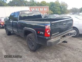 ✅ 2006 Chevrolet Silverado 1500 LT1 • VIN: 1GCEK19Z26Z236290 • Lot: 43312908. Wystawiony na IAAI z przebiegiem 278 026 mil. Bezpłatny archiwum sprzedaży aukcyjnych z USA i szczegółowy raport historii pojazdu na DreamBid. Zdjęcie 3.