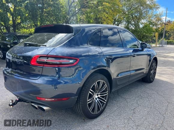 ✅ 2015 Porsche Macan S • VIN: WP1AB2A51FLB55179 • Lot: 43339638. Wystawiony na IAAI z przebiegiem 156 935 mil. Bezpłatny archiwum sprzedaży aukcyjnych z USA i szczegółowy raport historii pojazdu na DreamBid. Zdjęcie 4.