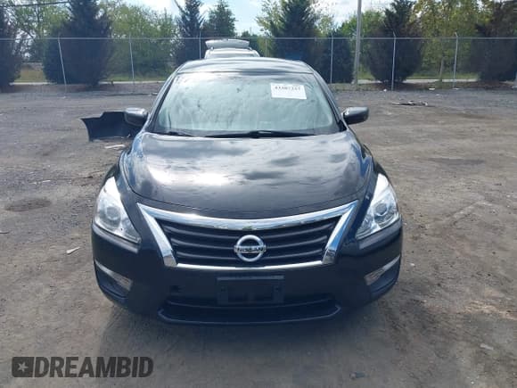 ✅ 2015 Nissan Altima S • VIN: 1N4AL3AP6FC470393 • Lot: 43307257. Wystawiony na IAAI z przebiegiem 210 534 mil. Bezpłatny archiwum sprzedaży aukcyjnych z USA i szczegółowy raport historii pojazdu na DreamBid. Zdjęcie 12.