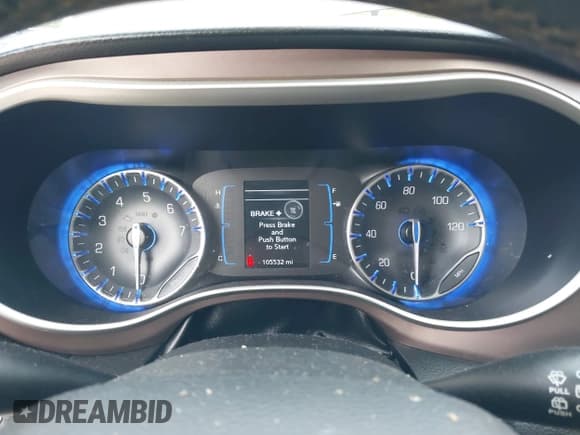 ✅ 2017 Chrysler Pacifica Touring L • VIN: 2C4RC1BG1HR525620 • Лот: 43263396. Опубликован ранее на IAAI с пробегом 105 532 миль. Бесплатный доступ к архиву аукционных продаж из США и подробный отчёт об истории автомобиля на DreamBid. Изображение 7.