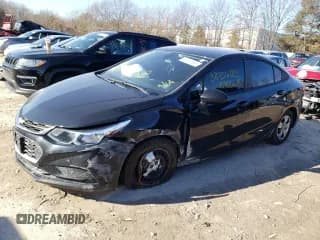 ✅ 2018 Chevrolet Cruze LS • VIN: 1G1BC5SM0J7180644 • Lot: 38956783. Listed on Copart with 49,748 mi. Free auction sales archive from the USA and detailed vehicle history report at DreamBid. Image 1.