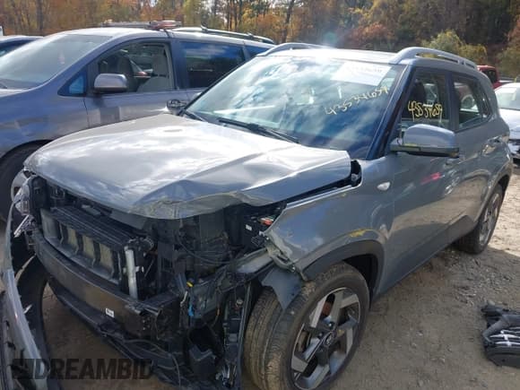 ✅ 2021 Hyundai Venue SEL • VIN: KMHRC8A38MU064089 • Lot: 43534659. Listed on IAAI with 52,734 mi. Free auction sales archive from the USA and detailed vehicle history report at DreamBid. Image 17.